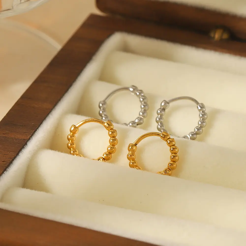 1 Pair Simple Style Round Beads Shape Stainless Steel 18K Gold Plated Women's Hoop Earrings h5 